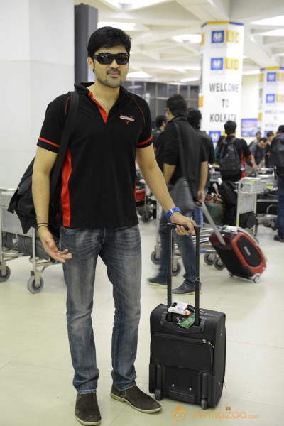 CCL 3 Tolly Wariors Arrive In Kolkata Photos