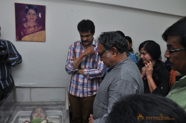 Celebrities Pay Last Respects to Actress Jyothilakshmi 