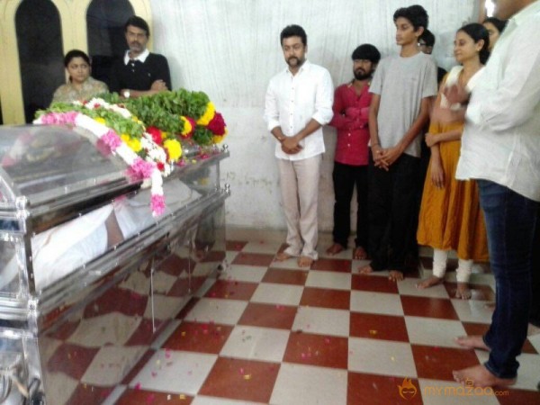 Celebrities Pays Last Respects To Vietnam Veedu Sundaram