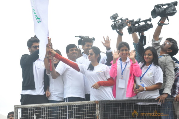 Celebs at 10 K Run Event Photos