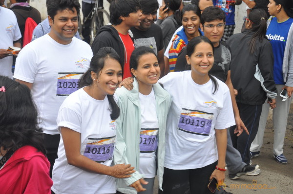 Celebs at 10 K Run Event Photos