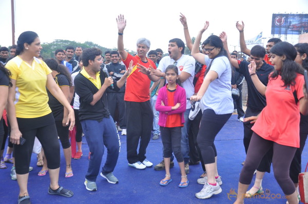 Celebs at 10 K Run Event Photos