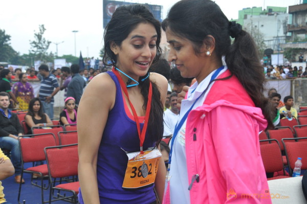 Celebs at 10 K Run Event Photos