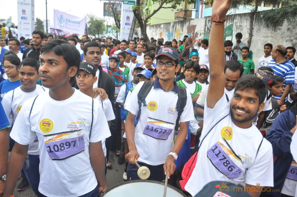 Celebs at 10 K Run Event Photos