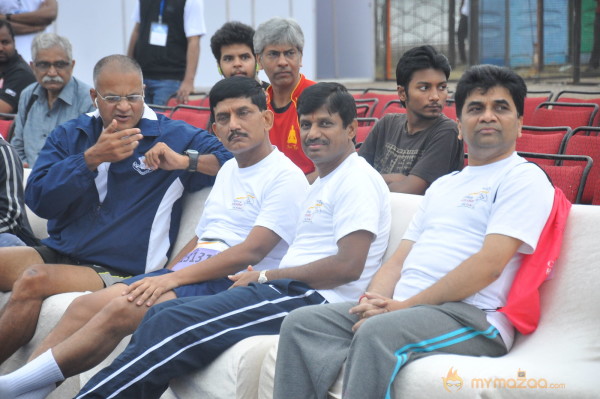 Celebs at 10 K Run Event Photos