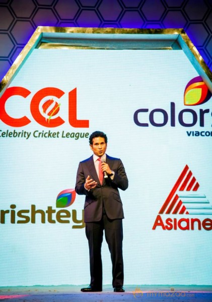 Celebs at CCL Season 4 Launch Photos