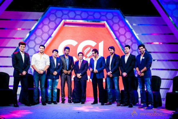 Celebs at CCL Season 4 Launch Photos