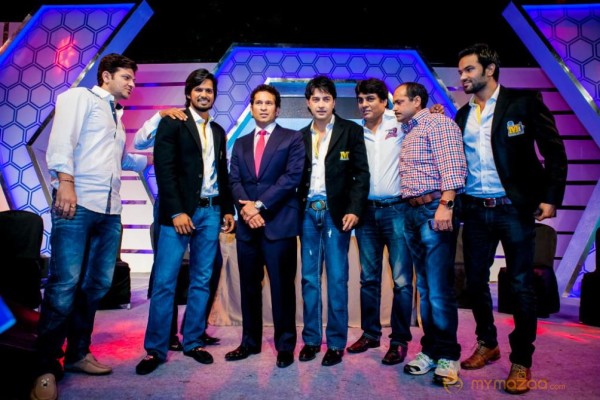 Celebs at CCL Season 4 Launch Photos