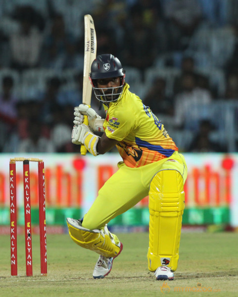 Chennai Rhinos Vs Bengal Tigers CCL 3 Match Gallery 