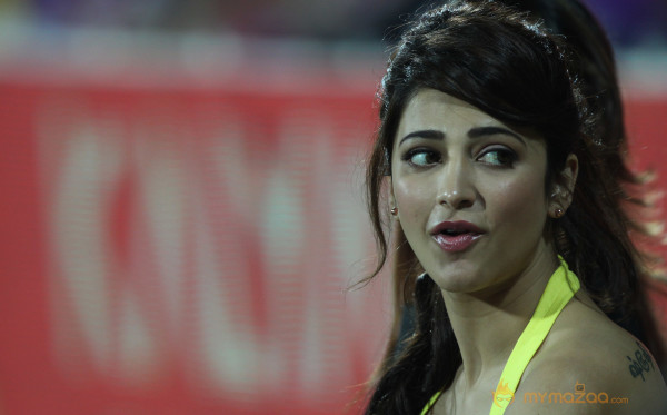 Chennai Rhinos Vs Bengal Tigers CCL 3 Match Gallery 