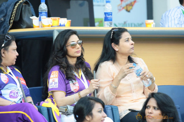  Chennai Rhinos Vs Mumbai Heroes CCL 3 Match Gallery 