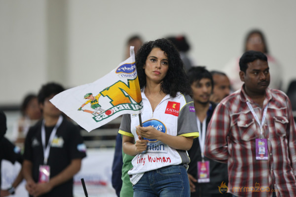  Chennai Rhinos Vs Mumbai Heroes CCL 3 Match Gallery 