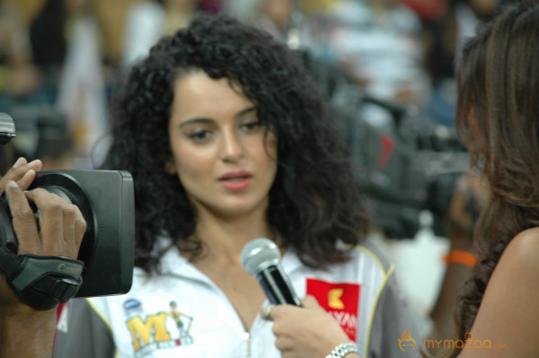  Chennai Rhinos Vs Mumbai Heroes CCL 3 Match Gallery 