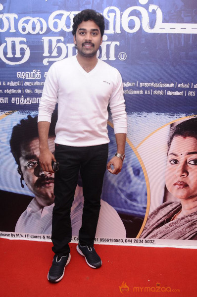 Chennaiyil Oru Naal Premiere Show Photo Gallery 