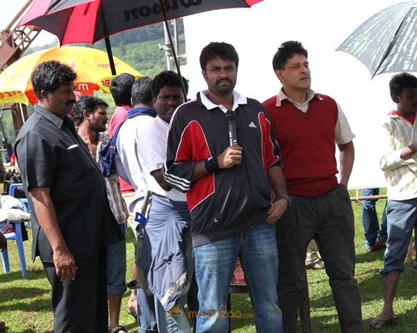 Deiva Thirumagan Movie Working Stills