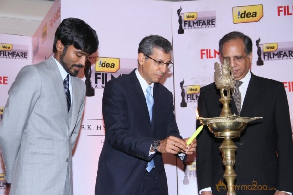 Dhanush at Filmfare  Pressmeet Photos