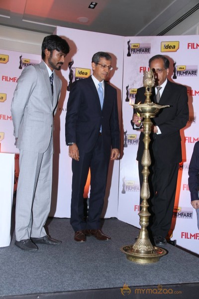 Dhanush at Filmfare  Pressmeet Photos