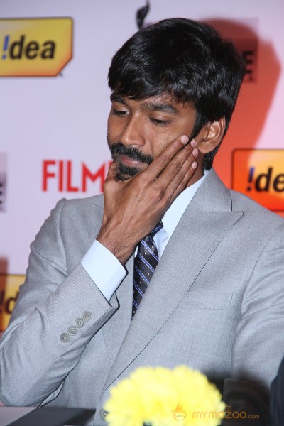 Dhanush at Filmfare  Pressmeet Photos