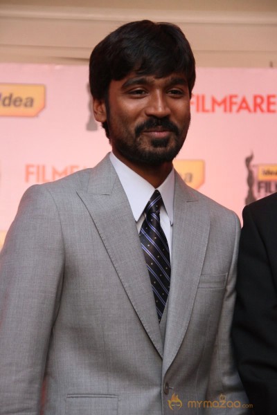 Dhanush at Filmfare  Pressmeet Photos