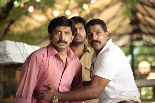 Enna Satham Intha Neram Movie Stills