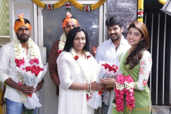 Ennaku Vaaitha Adimaigal Movie Pooja