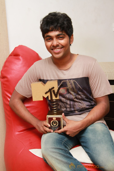 GV Prakash Kumar got MTV Award Photos 