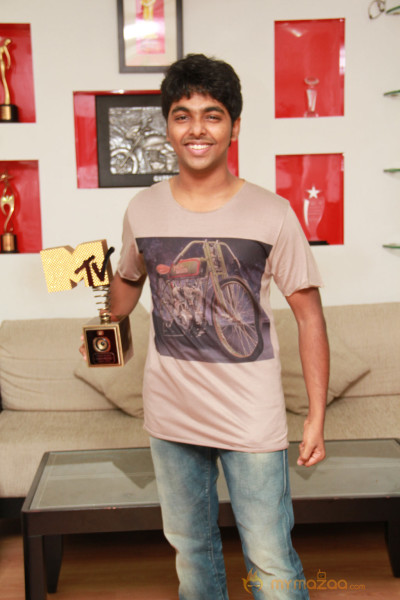 GV Prakash Kumar got MTV Award Photos 