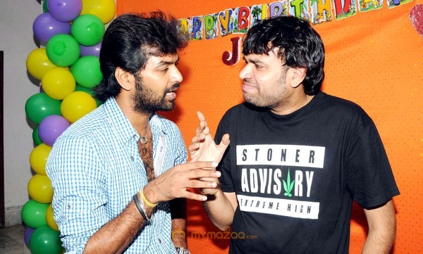 Actor Jai B’day Bash With His Friends