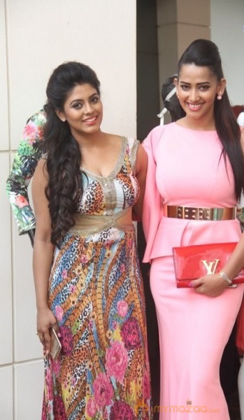 Jayam Ravi, Iniya, Ramya Krishna @ Fashion Event Stills