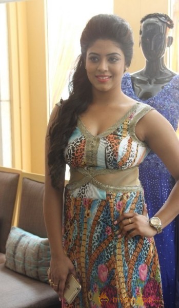 Jayam Ravi, Iniya, Ramya Krishna @ Fashion Event Stills