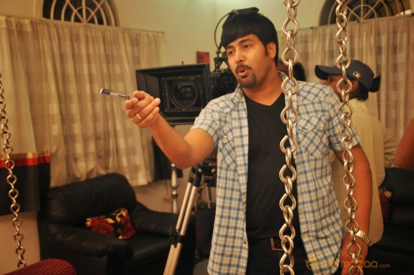 Kadalukku Kannillai movie stills