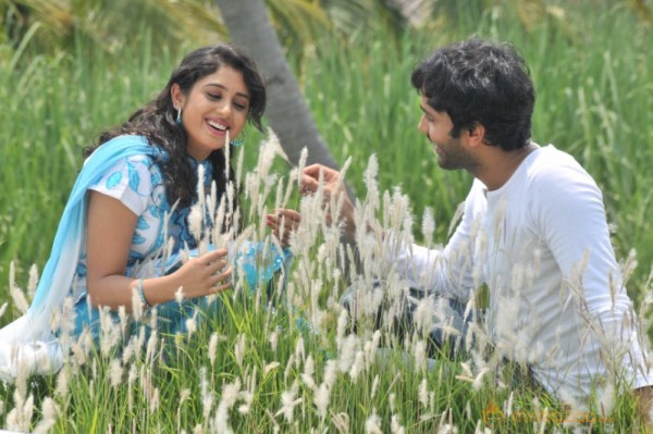 Kadhal Paithiyam Movie Stills