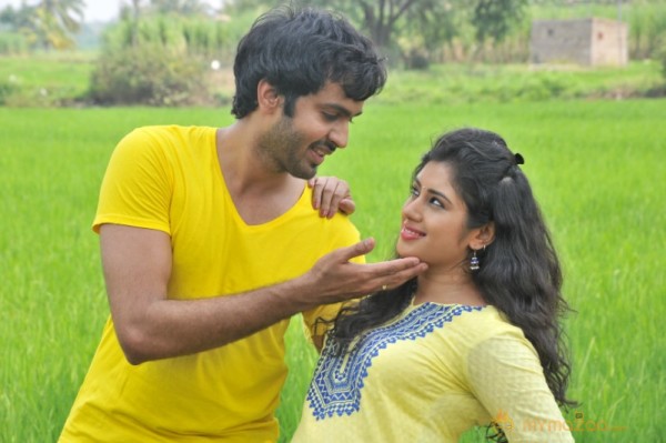 Kadhal Paithiyam Movie Stills