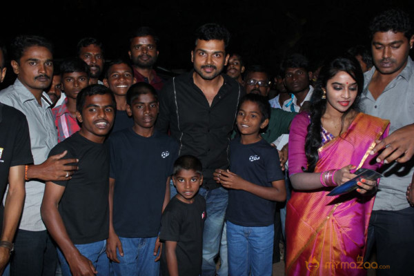 Karthi Dancing With Aruwe Homeless Children  