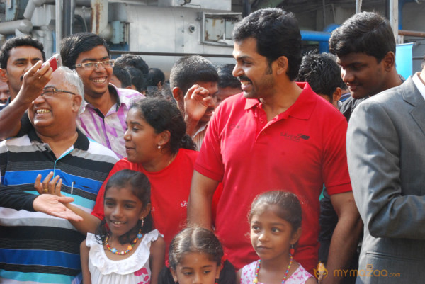 Karthi Flags Off O2 Car Rally For The Blind Event 