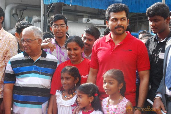 Karthi Flags Off O2 Car Rally For The Blind Event 