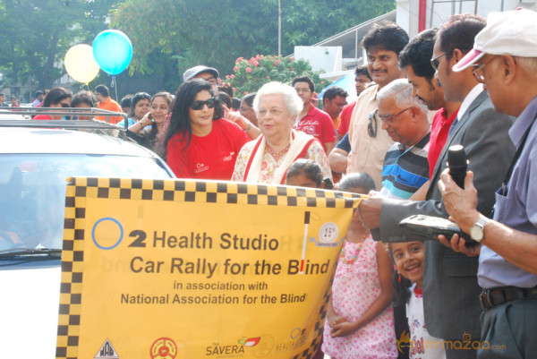 Karthi Flags Off O2 Car Rally For The Blind Event 