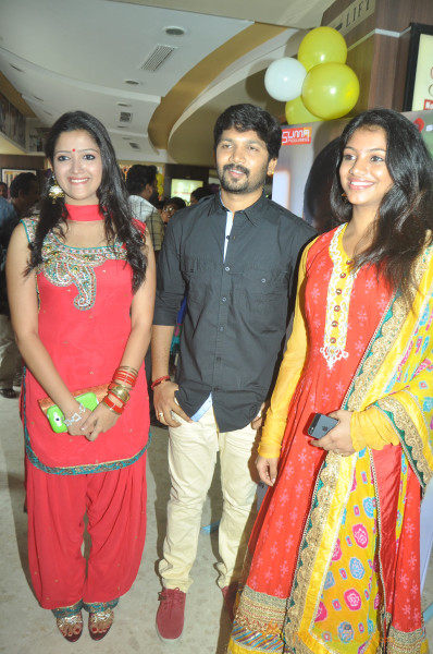 Kerala Nattu Pengaludan Movie Audio Launch Gallery 