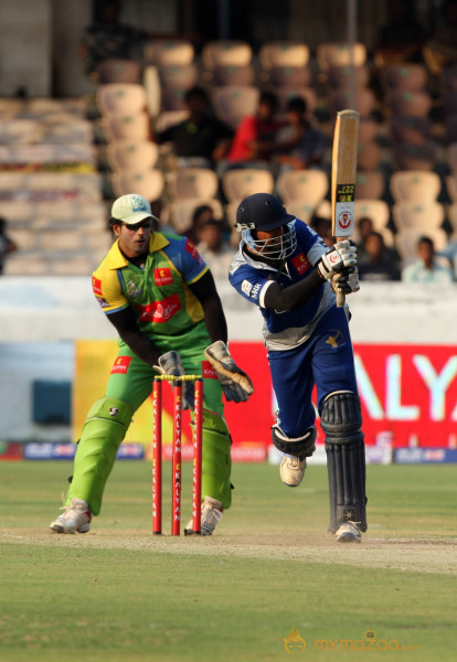  Kerala Strikers vs Karnataka Bulldozers Semi Final Gallery 