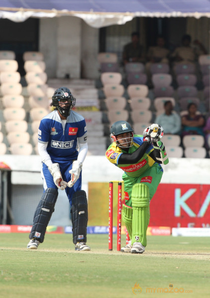  Kerala Strikers vs Karnataka Bulldozers Semi Final Gallery 