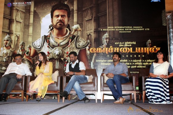 Kochadaiiyaan Press Meet Photos