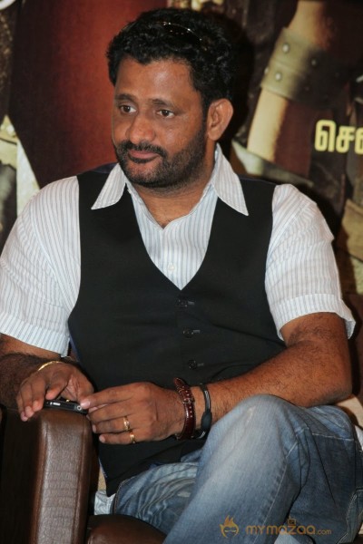 Kochadaiiyaan Press Meet Photos