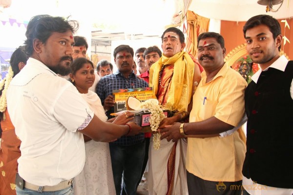 Kottampatti Thodakka Palli Movie Launch