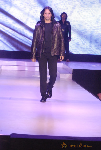 Leather Fashion Show 2013 