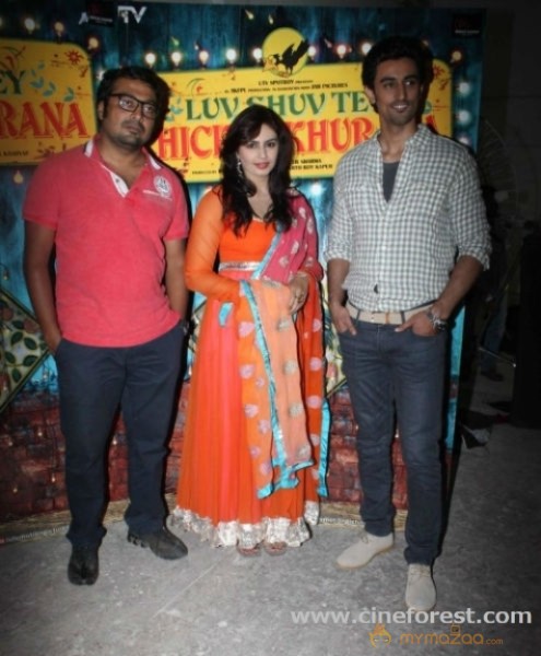 Luv Shuv Tey Chicken Khurana Movie Promotion Stills