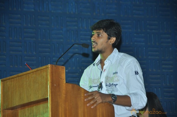 Madhavanum Malarvizhiyum Movie Audio Launch Photos 