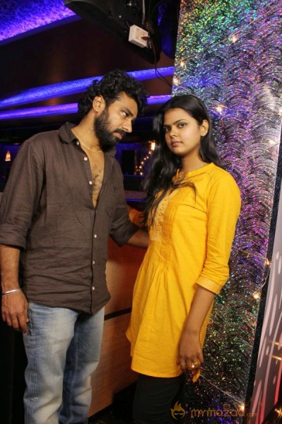 Madhu Maadhu Soodhu Movie Photos