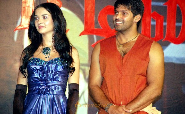 Madrasapattinam’ Audio Launch