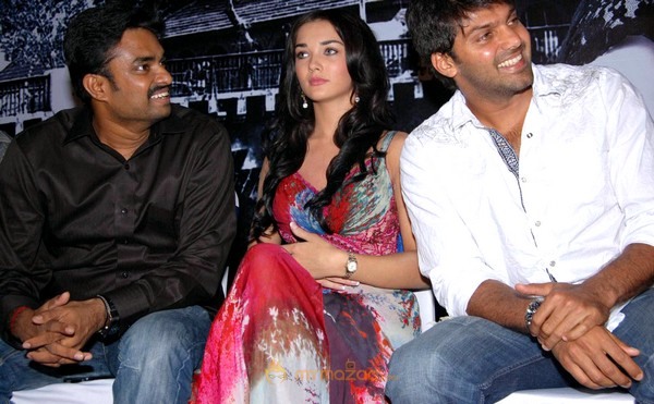 Madrasapattinam Press Meets