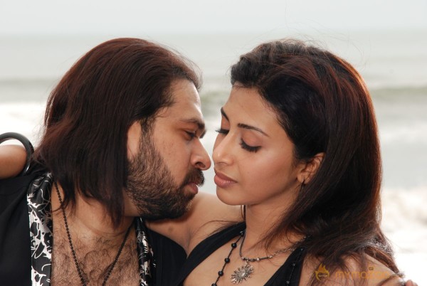 Moonavathu Kan Movie Hot Stills